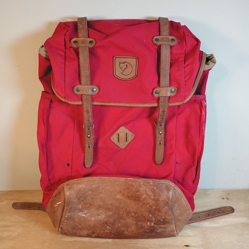 Fjallraven Rucksack No. 21 Large Backpack Red G-1000 Leather Hiking Daypack